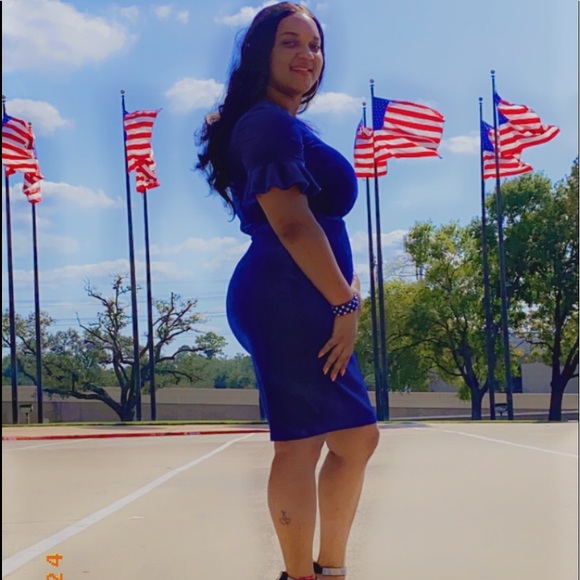 Meet your Posher, Alexis - Picture 4 of 16